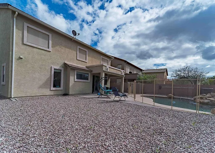 Free Pool Heat Modern Bright Fire Pit Holiday home Casa Grande